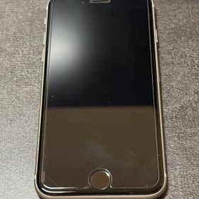 Apple iPhone SE 第3世代 本体