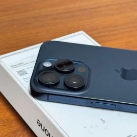 Apple iPhone 15 Pro ブルーチタニウム 本体