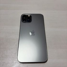【極美品】iPhone 12 Pro グラファイト 128 GB ケース付き