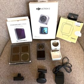 【美品】DJI Action 2 デュアルスクリーンコンボ おまけ多数