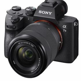 Sony α7 III 一眼カメラ SEL2870付 ILCE-7M3K 箱付き