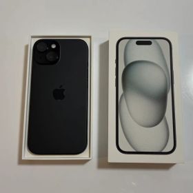 Apple iPhone 15 256GB ブラック 本体(箱・ケーブル付き)
