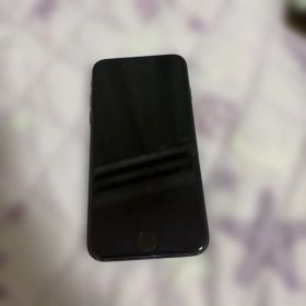Apple iPhone7 本体 ブラック