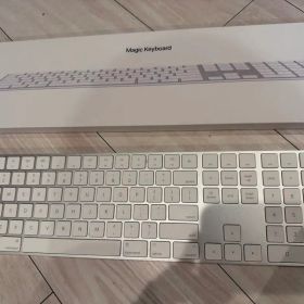 Apple Magic Keyboard テンキー付き 本体 ジャンク品