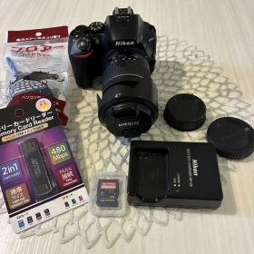 自撮り＆スマホ転送OK！Nikon D5600 レンズキットすぐ使える豪華セット