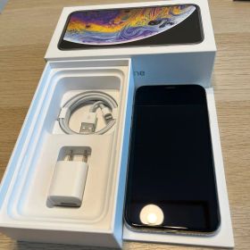 iPhone Xs Silver 64 GB SIMフリー
