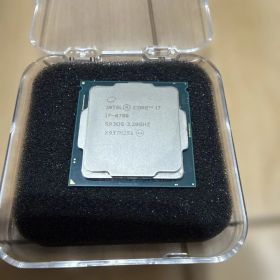 Intel Core i7-8700 CPU 本体