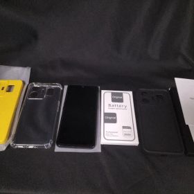 Realme GT Neo5 150W 12GB/256GB 交換バッテリー付