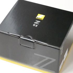 Nikon Z 6II ミラーレス一眼カメラ 本体