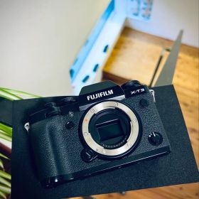 FUJIFILM X-T3 ボディ ミラーレス一眼レンズ3本セット 美品です
