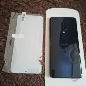 SHARP AQUOS ZERO2