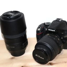 Nikon ニコン D5200 ダブルズーム 一眼レフカメラセット