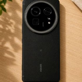 【17日迄値下げ】AQUOS R9Pro512 gb本体 ブラック