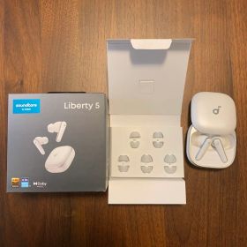 Soundcore Liberty 5 ワイヤレスイヤホン 本体