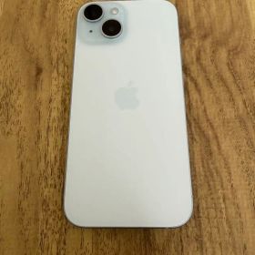 【美品】iPhone 15 本体 128GB ブルー