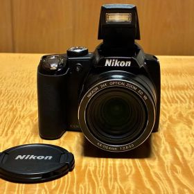 美品 ニコン COOLPIX P90 ブラック 元箱付 動作良好 24倍ズーム