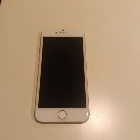 iPhone8 シルバー 64GB