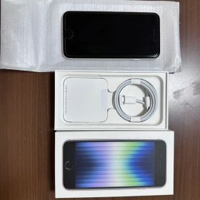Apple iPhone SE 第3世代 本体