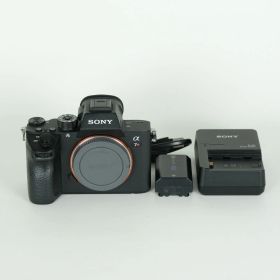 [良品 | シャッター数124,846回] SONY α7R III（ILCE-7RM3） | SONY Eマウント