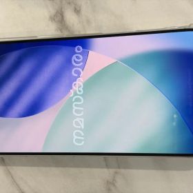 超美品 iPhone 16 Pro 256GB ホワイトチタニウム SIMフリー
