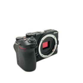 【最速発送】Nikon デジタル一眼 Z30 ボディ【難有】