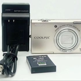 Nikon COOLPIX S6200 Camera16M10x 充電器付き