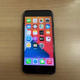 au Apple iPhone 7 128GB ブラック 本体 傷汚れ多数