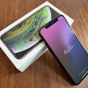 iPhone xs 64gbスペースグレー バッテリー74%