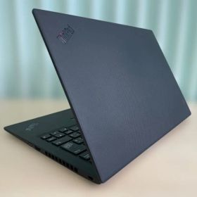 【訳あり・第8世代Core i7・16GB】X1 Carbon Gen7