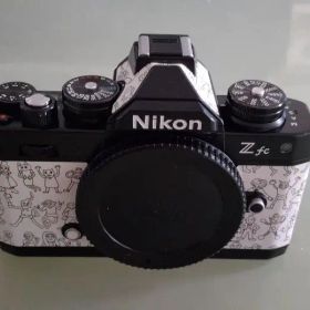 1/800台【新品同様】Zfc「Nikon | HERALBONY Z fc」