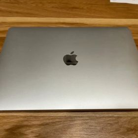 【美品】MacBook Air 13インチ 2020 シルバー256GB/8GB