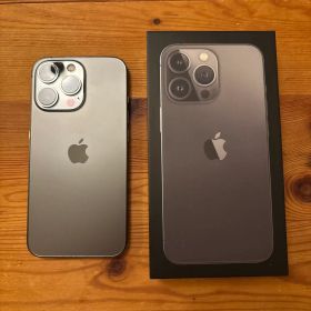 Apple iPhone 13 Pro 本体