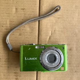 Panasonic LUMIX DMC-FS7 本体 グリーン
