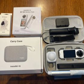 Insta360 X5 Action Cam 本体+純正アクセサリー