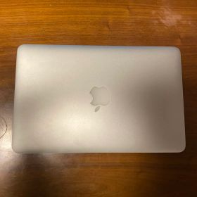 Apple MacBook Air A1465 本体 2013年製
