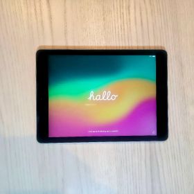 【極美品】iPad 第6世代 32GB 付属品完備 箱付き シルバー