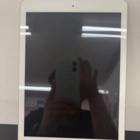 ジャンク品 iPad 第6世代 Wi-Fi (A1893) 128GB