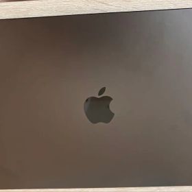 MacBook Pro 14 M3 Pro 36GB 1TB 充放電3回