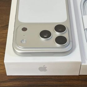 IPHONE 17 PRO 256GB SIMフリー超美品