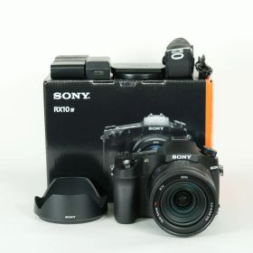 [美品] SONY Cyber-shot DSC-RX10M4 | コンパクトデジタルカメラ