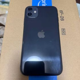 Apple iPhone 11 ブラック 本体
