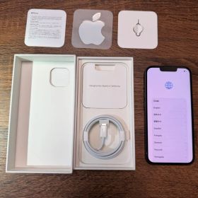 Apple iPhone 13 256GB 本体 (ケーブル未使用)