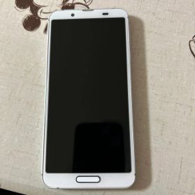 SHARP AQUOS SH-02M 本体 シルバーホワイト