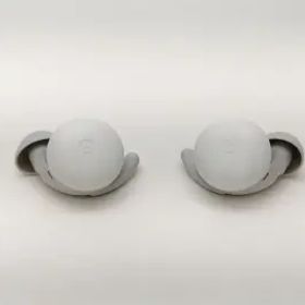 【中古】Google Pixel Buds A-Series GA02213-GB Clearly White【新宿2】保証期間１ヶ月【ランクA】