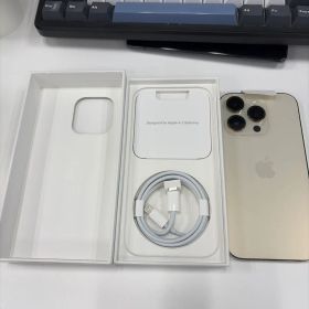 Apple iPhone 14 Pro ゴールド 本体