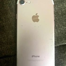 【ジャンク品】docomo iPhone7 32GB A1779 ローズゴールド