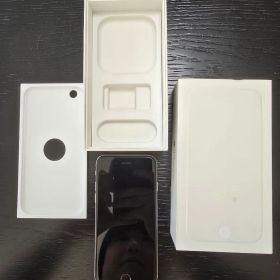 iPhone 6 Space Gray 64GB ドコモ【バッテリー100%】