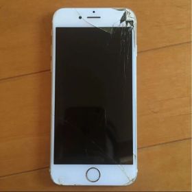 Apple iPhone 6 本体