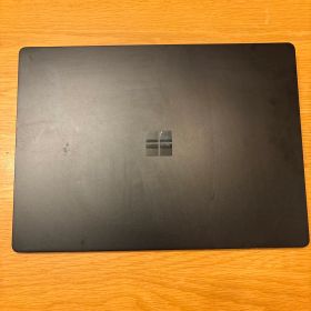 Surface Laptop2 / i5 / 8GB / 256GB 黒⁠