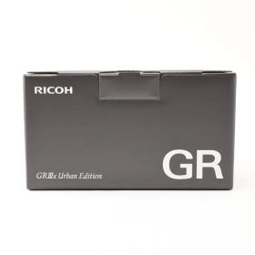＜未開封品＞ RICOH GR IIIx Urban Edition メタリックグレー｜高級コンパクトデジタルカメラ｜新品未開封｜付属品完備｜安心の新品コンディション